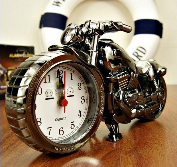 MW01609 Motorcycle Alarm Clock